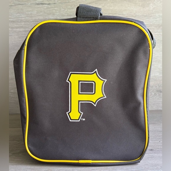 Pittsburgh Pirates MLB Pepsi Max/Giant Eagle Promo SGA Gym Duffle Bag NEW - Picture 4 of 5